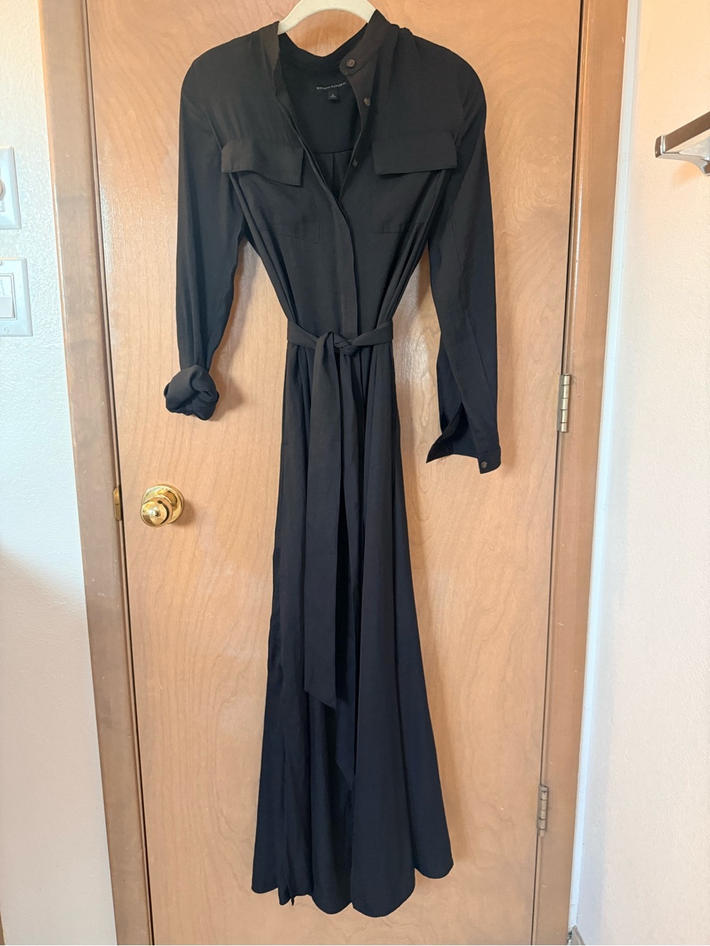 Banana Republic Long Sleeve Black Belted Maxi Dress